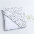 Toalla con capucha Liberty Animales Azul - Sweetpea