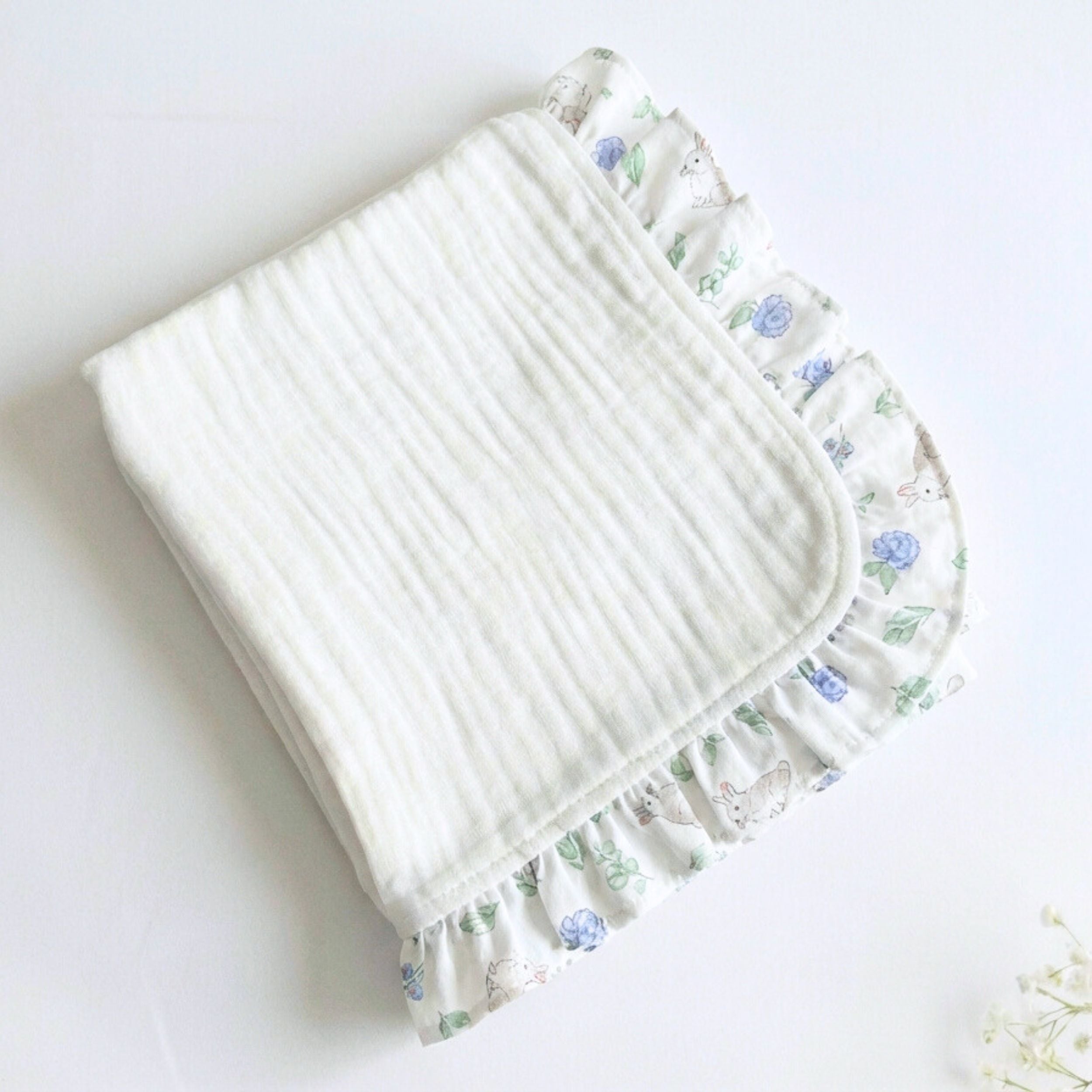 Muselina con volante Lapin