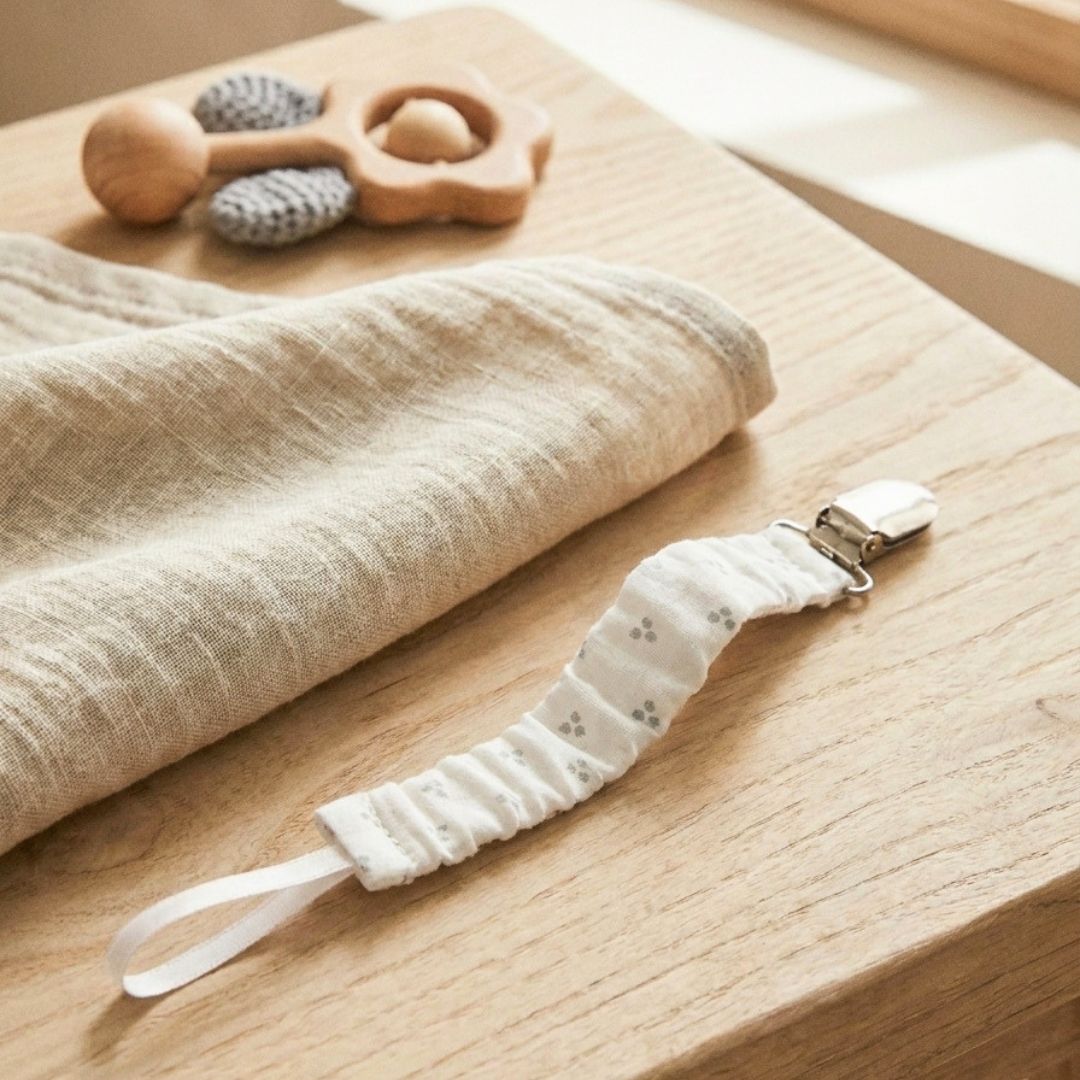 Chupetero Huellas Azul